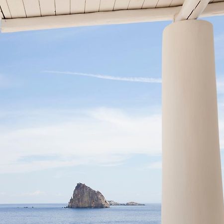 Hotel La Terrazza Panarea Exterior foto