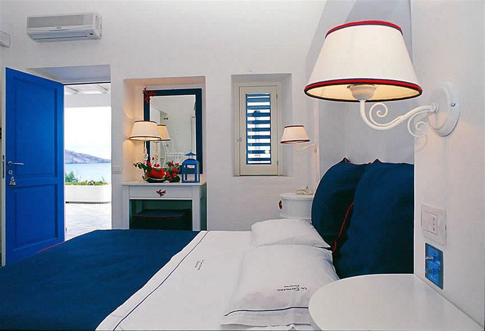 Hotel La Terrazza Panarea Exterior foto