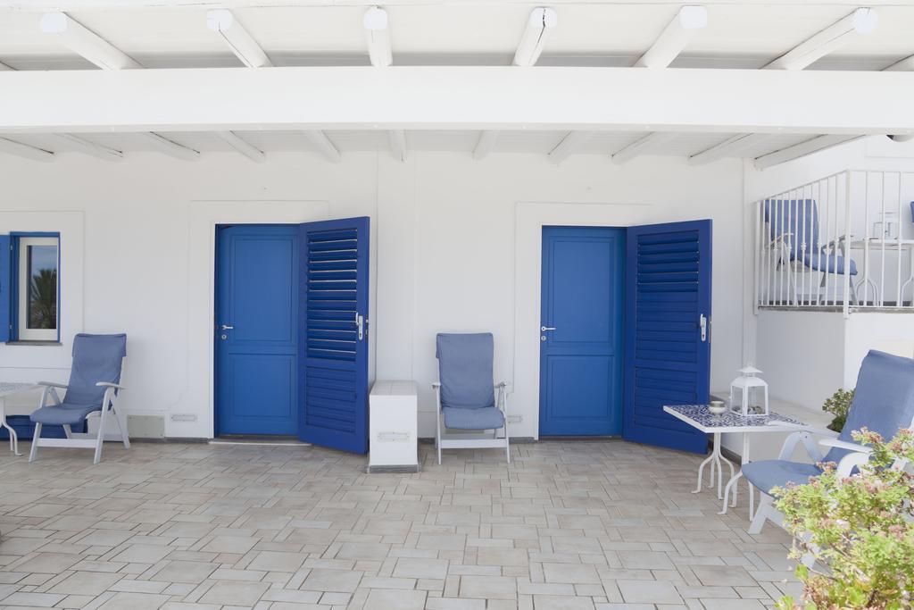 Hotel La Terrazza Panarea Exterior foto