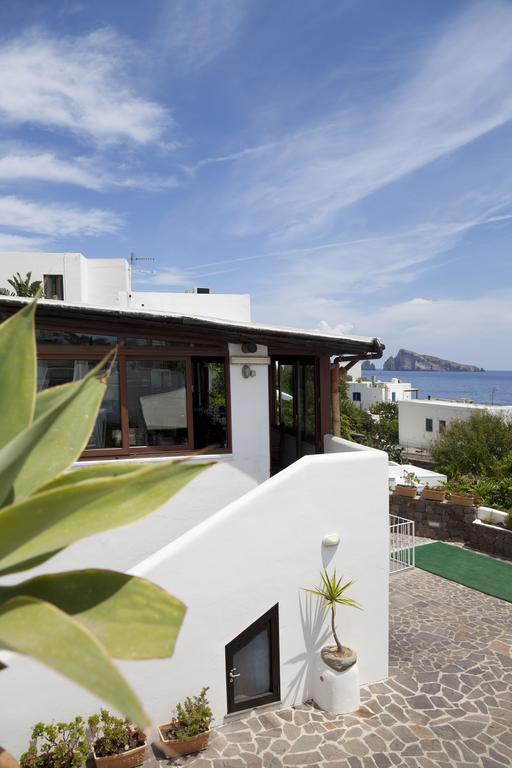 Hotel La Terrazza Panarea Exterior foto